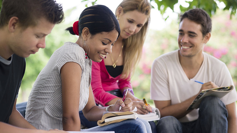 Etudiants