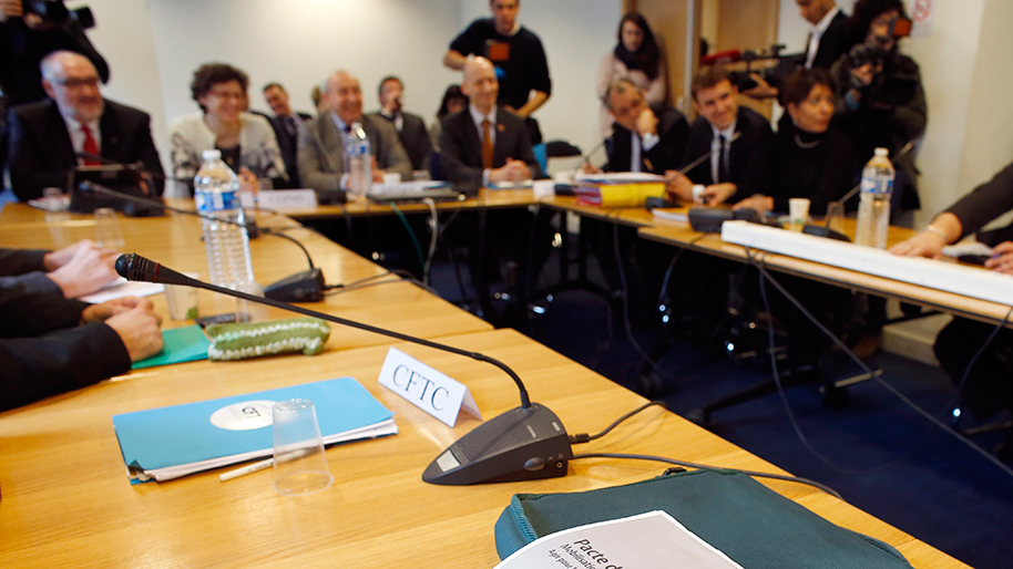 Dialogue social syndicats patronat